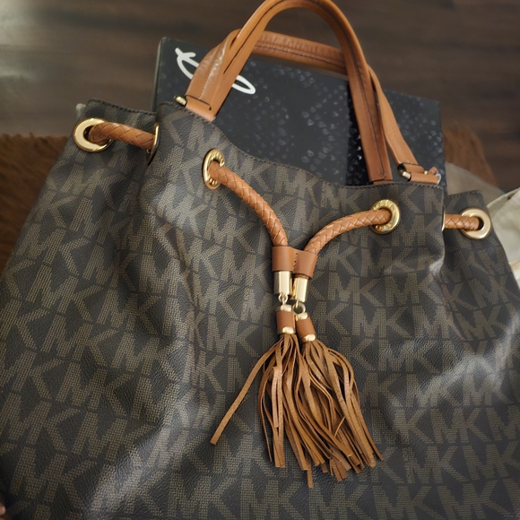 Michael Kors Brown Tote Bag - Picture 3 of 5